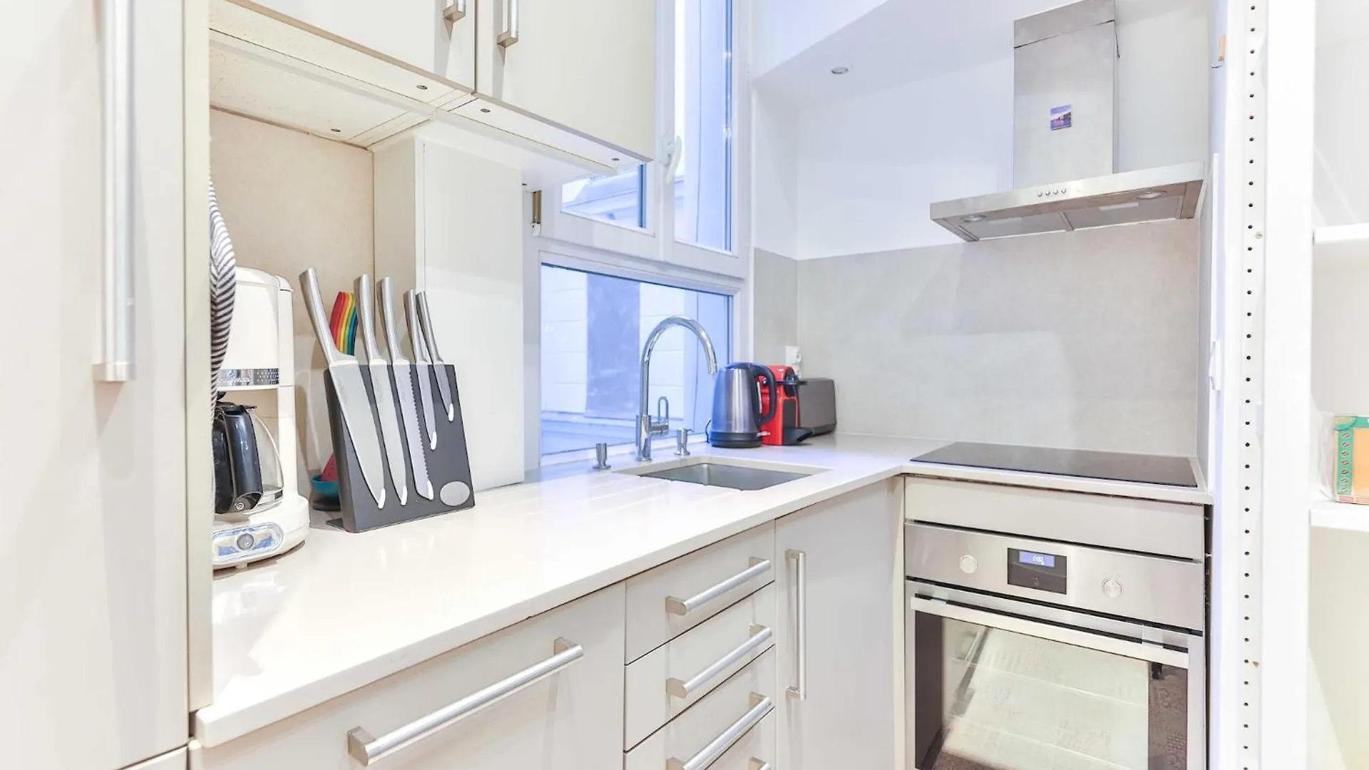 아파트 Bright, Modern Apartment- 14 Arrd- Mobility Lease 파리 프랑스